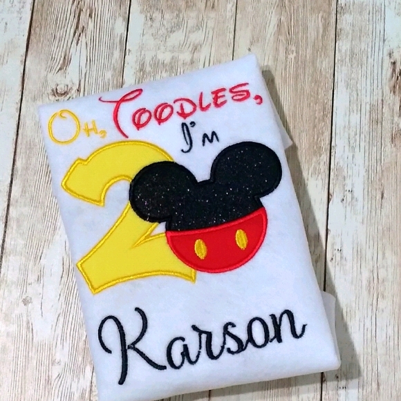Embroidered Personalized Kid's T-shirt - Picture 1 of 1